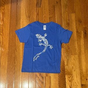 Blue T-Shirt with Lizard Design NWOT Size 3-4